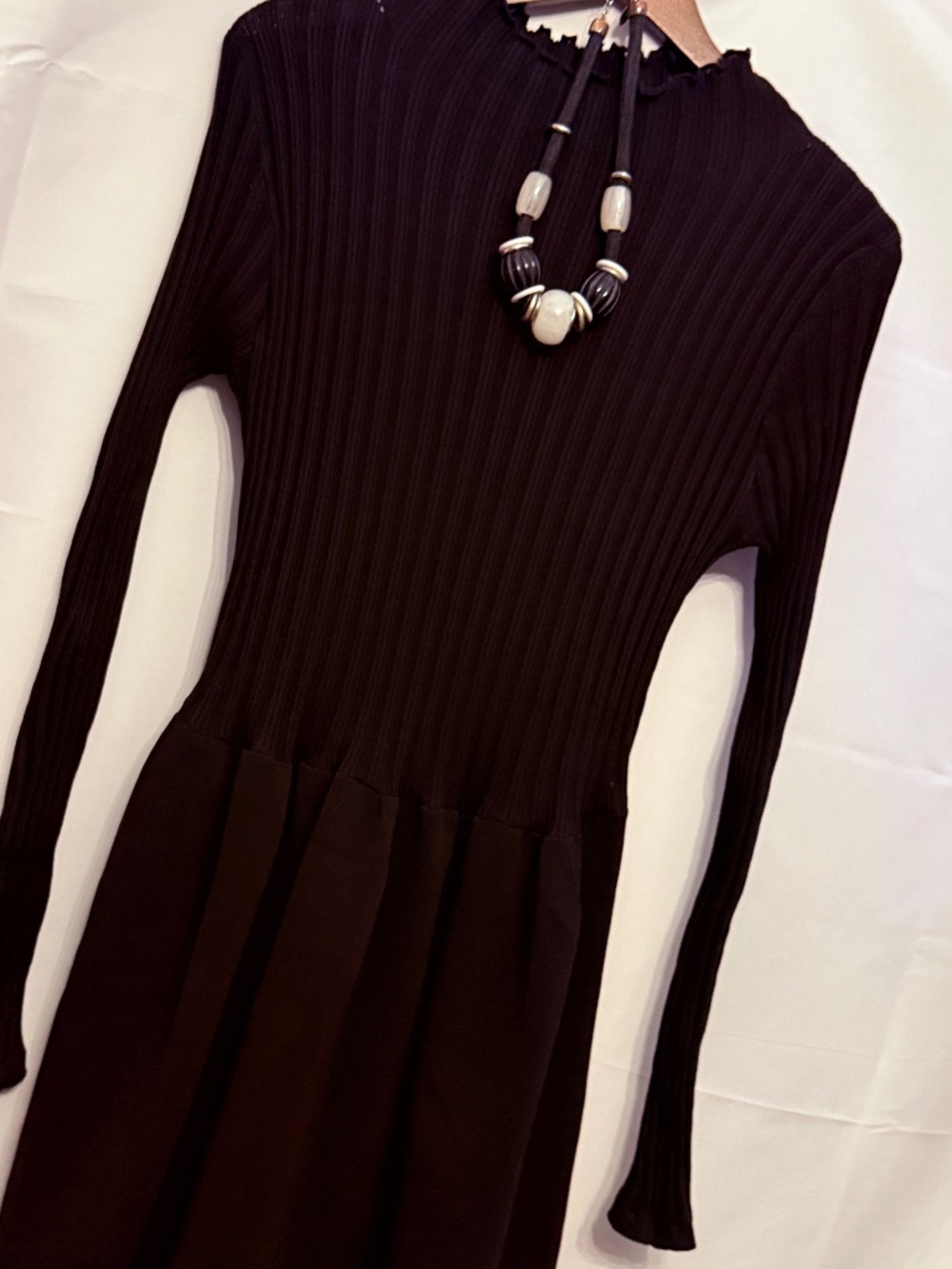 lalavon Boutique Lightweight Fall Flirty Sweater Dress (L)